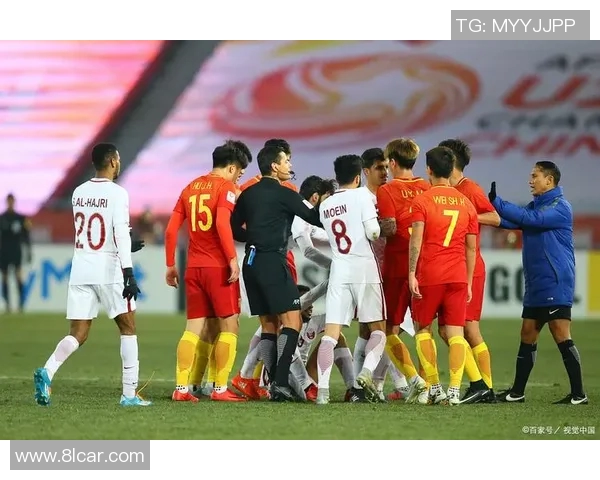 国足与卡塔尔激战回顾精彩视频集锦尽显足球魅力与激情瞬间