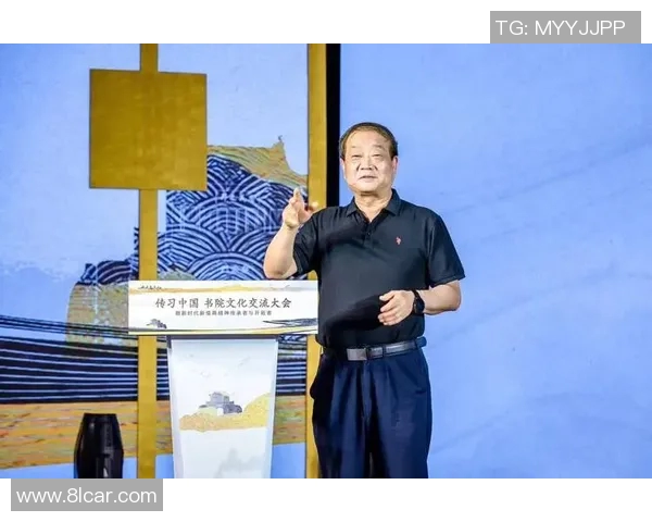 徐昕的艺术之旅:从传统文化到现代创作的探索与反思